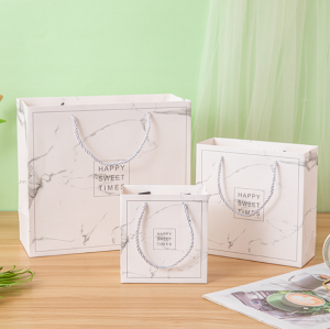 Paper Bag Kado Aesthetic PREMIUM KUALITAS TINGGI MOTIF DAUN TAS KADO TAS HADIAH KANTONG KERTAS GOODIE BAG PAPER BAG LUCU BUNGKUS KADO KECIL BESAR HAMPERS PAPERBAG
