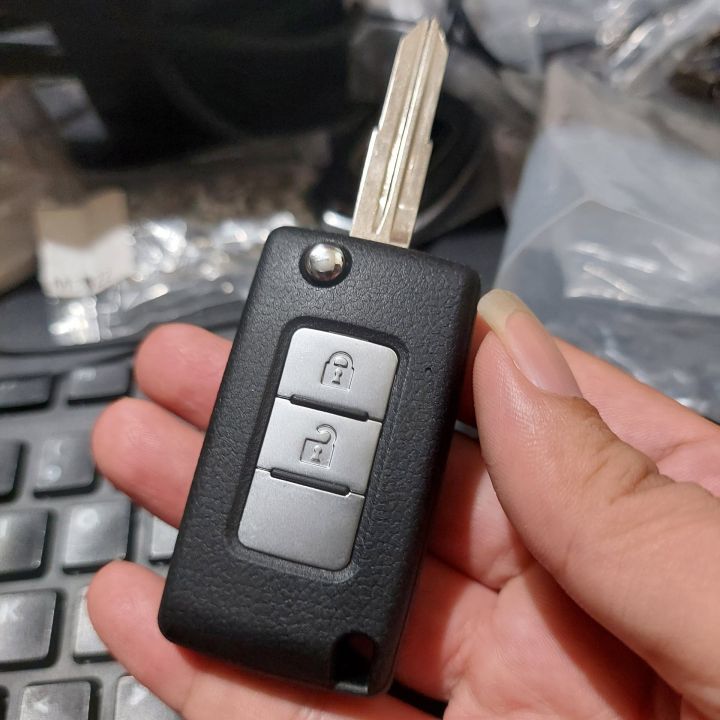 V%E1%BB%8F%20ch%C3%ACa%20kh%C3%B3a%20g%E1%BA%ADp%20Mitsubishi%20Xpander,%20Triton,%20Attrage%20-%20Image%201