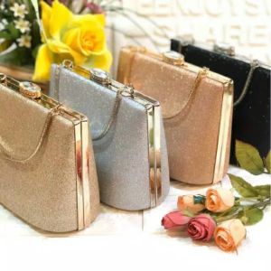 Tas Pesta EMERY Embellished Crystal Box Clutch