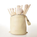 Sunnies Face The Buffing Brush [Face and Body Buffing Brush]. 