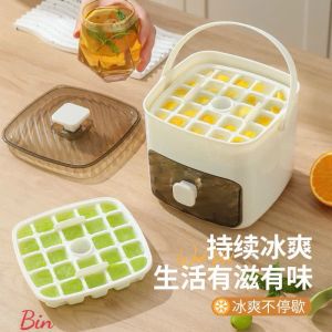 Khay đá thông minh lấy đá chỉ với 1 lần nhấn nhựa PP cao cấp an toàn với thực phẩm