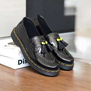 Sepatu Pantofel Formal PDH Kulit Lark Kilap Sintetic Premium Docmart Smile Bones Glossy Spesial Loafers Slip On Mengkilap Kerja Pria Modern