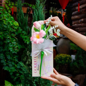 Thẻ Hoa Tulip Mix HTT04 Kèm Túi & Thiệp Quà Tặng Dịp Lễ Kỉ Niệm TTNTSS026