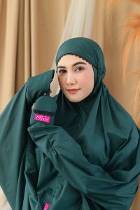 Mukena Traveling Mini Pouch Terusan 2 in 1 Dewasa Jumbo Parasut Premium Korea Lembut Murah Terbaru | Mukenah Lajuran Super Kecil
