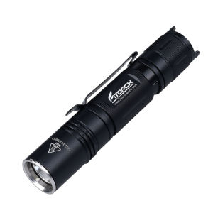 Fitorch EC10 V2.0 ไฟฉายรุ่นใหม่ ขนาดเล็ก กระทัดรัด เพิ่มความสว่างสูงถึง 1000 lumens พร้อมสวิตซ์กดท้าย