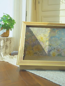 Triangular Structure Oil Painting Cats Scratcher Bed Scratching Board Toy for Small and Large Cats for Indoor Grinding