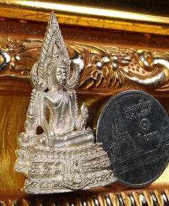 พระพุทธชินราช เงินแท้ พิมพ์โบราณ ปี2530 พิมพ์ใหญ่ ออกวัดพระศรีรัตนมหาธาตุ พิษณุโลก พิธีใหญ่ มีกล่อง รับประกันแท้