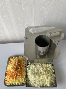 Máy thái củ quả hình hạt lựu cắt củ cà rốt xu hào. cắt củ cải.... với các cỡ to nhỏ khác nhau