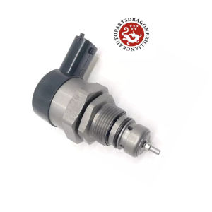 Fuel Pressure Regulator 281002507 0281002625 55185570 0281002507 23280-33010 23280-33020 51815371 9S519C968AA 31402-2A400