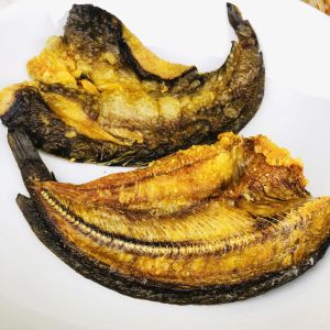 ปลาดุกแดดเดียว คละไซค์ 1 กิโลกรัม