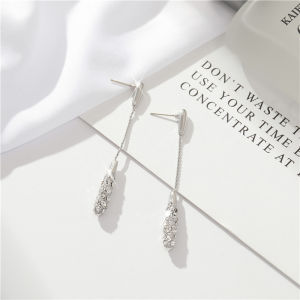【COD】Lucky Pretty S925 Korean Style Sparkling Water Droplets Drop Earrings Aesthetic Long Tassel With Zircon Statement Jewelry Light-luxury Outfit earrings for women jewelry