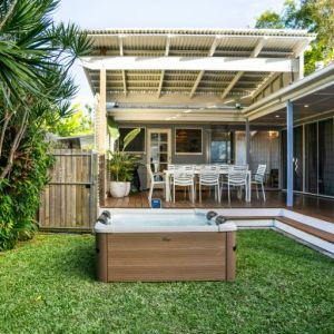 MSPA OSLO AMBER Luxury Portable Spa - 4-6 Person Premium Hot Tub with Hydro Jets