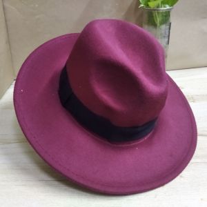 หมวกปานามา  😎หมวกปีกกว้าง เป็นผ้าสักหลาดทรงเค็ก หมวกปีกกว้าง👀มีสายปรับ สำหรับชาย-หญิงพร้อมส่ง จากไทย