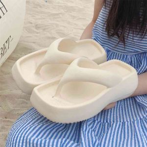 Thick Soled Anti-Slip Flip Flop Casual Rubber Sandals Korean Fashion Slippers for Women