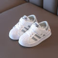 Children's sports shoes in the spring and autumn of 2022, the new girls' soft-soled shell head small white shoes, boys' casual shoes and baby shoes.. 