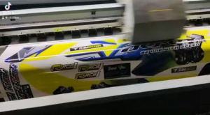 Stiker Aerox 155 Connected: Pilihan Modifikasi Berkualitas