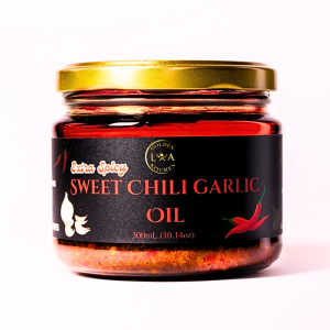 Golden L.A Kitchen Extra Spicy Sweet Chili Garlic Oil Bigger Size 300mL | Chili Garlic Oil | Chili Sauce | Chili Oil
