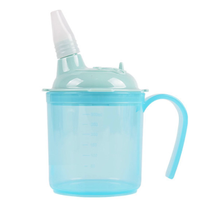 ถ้วยจิบข้างเตียงฐานป้องกันการเอียง300มล. สำหรับการฟื้นฟูหลังการผ่าตัดกันสำลักหลอดการดื่มที่ปลอดภัย