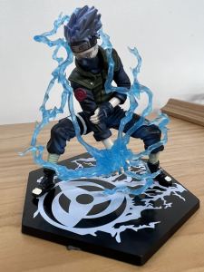 Naruto Shippuden Kakashi Sasuke Itachi Gaara Madara Resurrection Red Armor Figure Model Toy (PER PC)