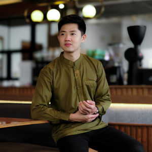 Baju Koko Elrumi Pria Lengan Panjang Bermarset Motif Kurta Abizar Bahan Katun Toyobo