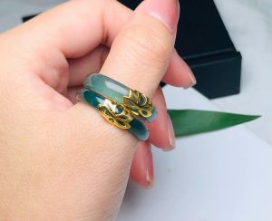 nhẫn lam ngọc tự nhiên vip bọc vàng tây dáng sen hàng dày nhẫn đá phong thủy trang sức thiết kế đủ hóa đơn thẻ bảo hành