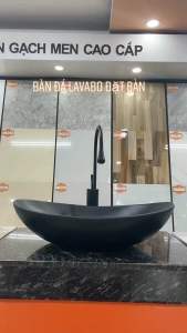 Lavabo thuyền đen hồng xanh đặt bàn - Hình thuyền nghệ thuật đặt bàn sang trọng độc đáo