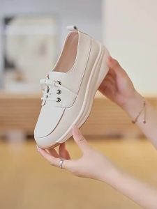 Casual Comfortable Leather Womens Flats Thick Bottom Travel Shoes Middle-aged Flat Single Shoes Spring Autumn New StyleA99