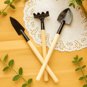 Alat Berkebun Mini Garden Tool Set 3 In 1 Peralatan Berkebun Mini isi 3 Set Sekop Cangkul Mini
