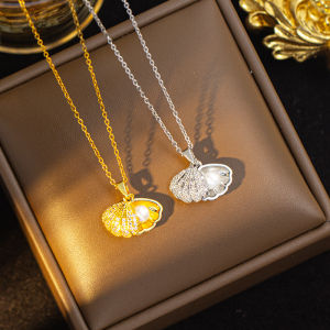Fashion necklace pendant - Luxury and exclusive small-scale collar chain accessory 【钛钢】韩版镶钻时尚爆款珍珠项链女不掉色气质高级噶毛衣链饰品