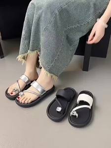 [Free Shipping] Womens Toe-Clamp Sandals for Summer Fashionable for Wearing with Skirts 2026 New Model for Vacation and Beach