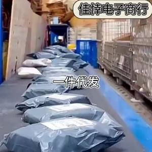 หอพักเตียงสองชั้นโต๊ะบนเตียงโต๊ะคอมพิวเตอร์ขนาดใหญ่โต๊ะขี้เกียจพับได้สำหรับนักเรียนโต๊ะห้องนอนโต๊ะเล็ก