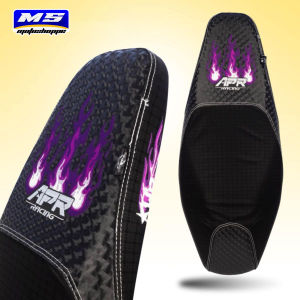 APR Seat Cover Flame Carbon Design | Universal Fit for Mio i 125/M3 | Mio Soulty/Amore/Sporty | Click V1234 | Sniper | Raider | Shogun 125 | Beat fi/Carb Premium Heavy Duty High Quality Motorcycle Seat Cover with Color Variants-Original by Boss Alphon