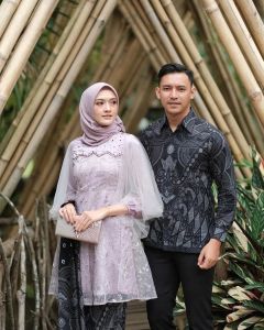 Neza Batik Set Couple Ayana Sarimbit Kebaya Tunik Wisuda Brukat Pasangan Terbaru 2022 Modern Elegan