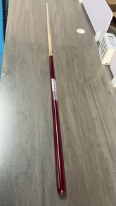 ไม้คิวบิลเลียดพร้อมฟังก์ชันกระโดดและตี ไม้คิวแบบรวมสำหรับห้องบิลเลียด เหมาะสำหรับห้องแปดลูก ไม้คิวไม้แอชขาวพร้อมฟังก์ชันกระโดดและตี