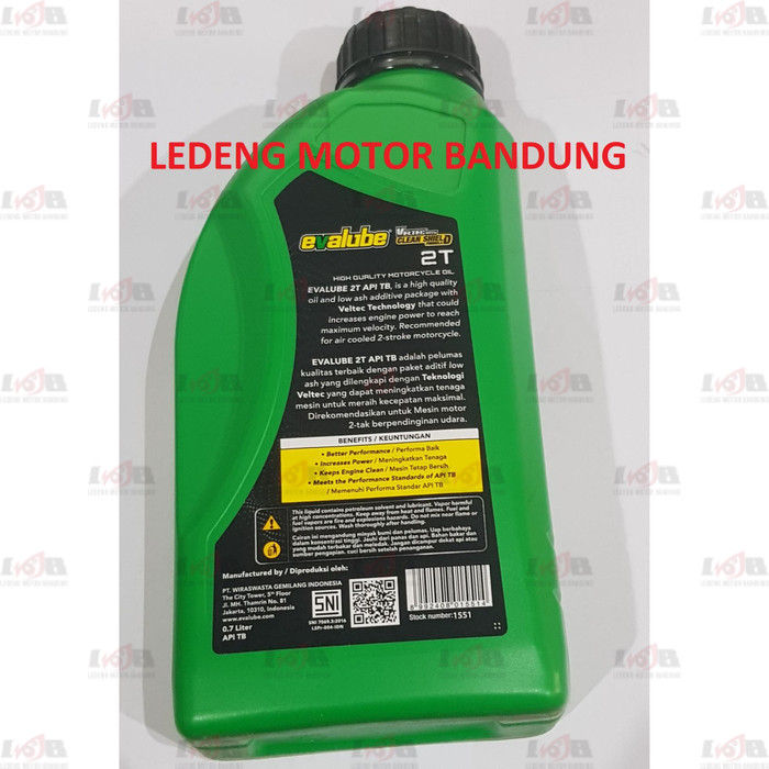 2Tax%20Evalube%202T%20Oli%20Samping%20Stroke%20Oil%20Botol%20800ml%20-%20Image%204