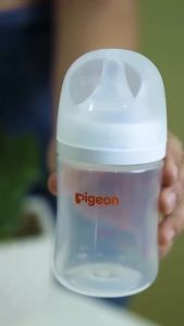 Pigeon - WN3 Wide Neck Bottle 240ml for Newborn 3+ Months Anti Colic No Confusion