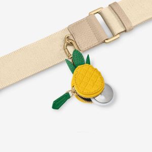 SWEET TIM น่ารักน่ารักๆ กระเป๋าเหรียญรูปผลไม้ กระเป๋าใส่เหรียญ ซิปมีซิป คีย์เชนผลไม้ แบบพกพาได้ สไตล์เกาหลีแบบ กระเป๋าหูฟัง ผู้หญิง