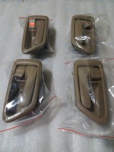 Lẫy mở và khóa 4 cánh cửa TOYOTA CAMRY các đời từ 1995 đến 2001