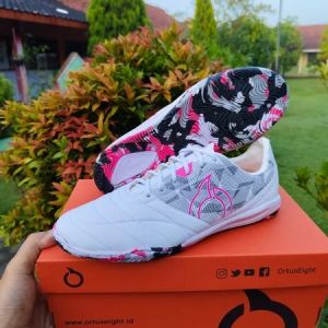 Ready Sepatu Futsal OrtusEight Jogosala V2 Putih Biru Sudah Di Jahit Terlaris Harga Diskon