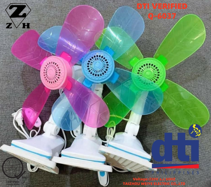 [Promo Discount!] ZH 4 Blades Clip fan Home Electricfan Portable Desk/table fan Mini Fan Mini Clip Fan (lsph)