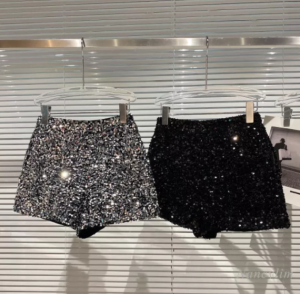 Quần Đùi Đính Kim Sa Toàn Thân Quần Ngắn Hộp Đêm Có Khóa Kéo Sáng Bóng Mới Mùa Thu new Cho Nữ Ôm Sát Màu Đen Bạc
