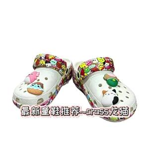 Crocss New Snoopy third-generation clogs suitable for beach wear indoor use and everyday wear available in and parent-child sizes can be purchased in bulk