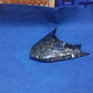 PET STOP SAMBUNGAN BODY ATAS BELAKANG HONDA SUPRA 125 F1 INJEKSI KARBON FORGED