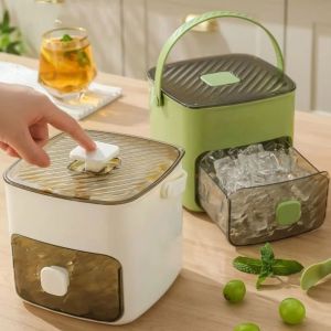 LUXURYLYN 48 Grids Ice Cube Mold Large Capacity with Easy-press Lid Press Ice Cube Tray Durable Reusable Ice Cube Maker Home Use