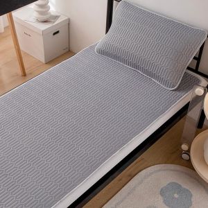 ที่นอนยางพาราเย็นสบาย ผ้าปนุ่มละมุน แห่งความเย็นสบาย เสื่อเตียงเดี่ยวและเตียงคู่ สามารถซักด้วยเครื่องได้ หลับเย็นทั้งคืน ปลอกหมอนฟรี3/4/5/6ฟุต bed mat /mattress topper