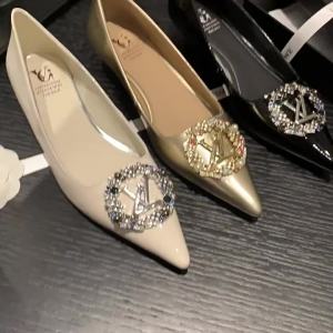 [Free Shipping] New Rubber Flat-Heel Slip-On PU Sandals With A Single Strap