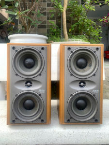 Bán Cặp Loa Booksheolf nghe nhạc Denon USC- M10 loa bãi nhật hát cực hay( ko lưới xuóc hơi xấu)