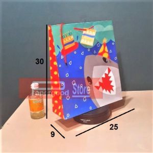 Paper bag kado baby shark