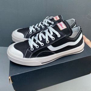 Sepatu Sneakers Old Skool Pria Wanita