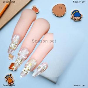 [COD] Season pet สติกเกอร์ศิลปะเล็บรูปโบว์เกล็ดหิมะสีสันสดใสสำหรับผู้หญิงสติกเกอร์ตกแต่งเล็บสไตล์คริสมาสต์น่ารักสำหรับเป็นของขวัญตกแต่งเล็บสำหรับผู้หญิง
